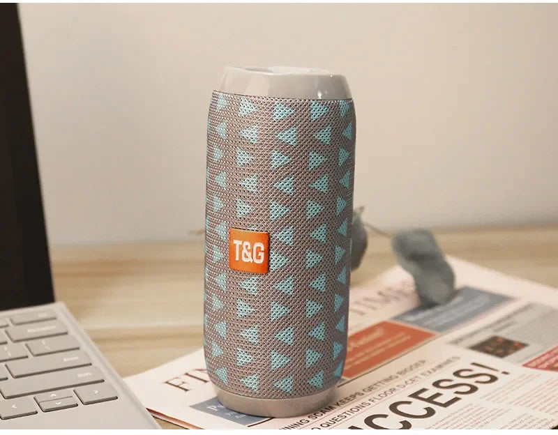 Caixa de Som Portátil Sem Fio com Subwoofer